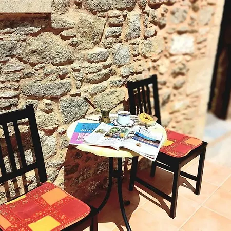 Traditional House Emmanouela Ferienhaus *