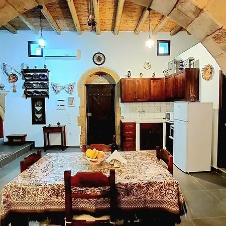 Ferienhaus Traditional House Emmanouela